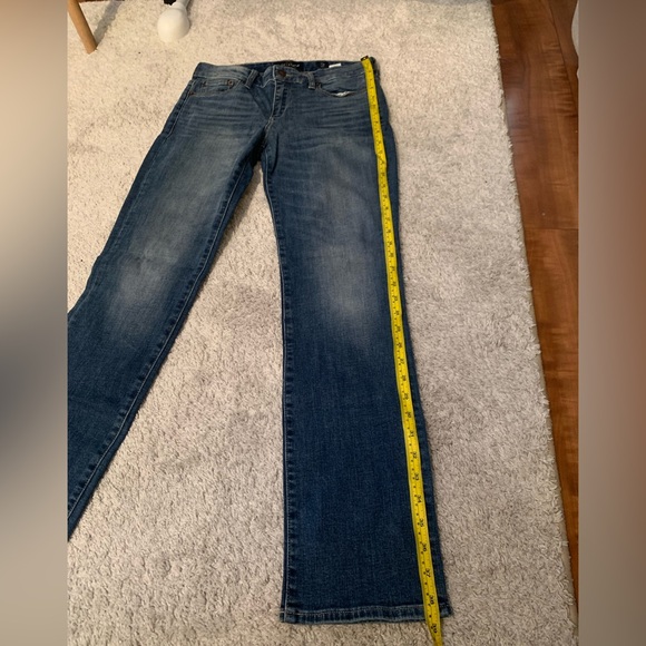 Free with purchase over $30 / Lucky Brand Jeans Mid Rise Sweet Straight Size 28 - Picture 7 of 8